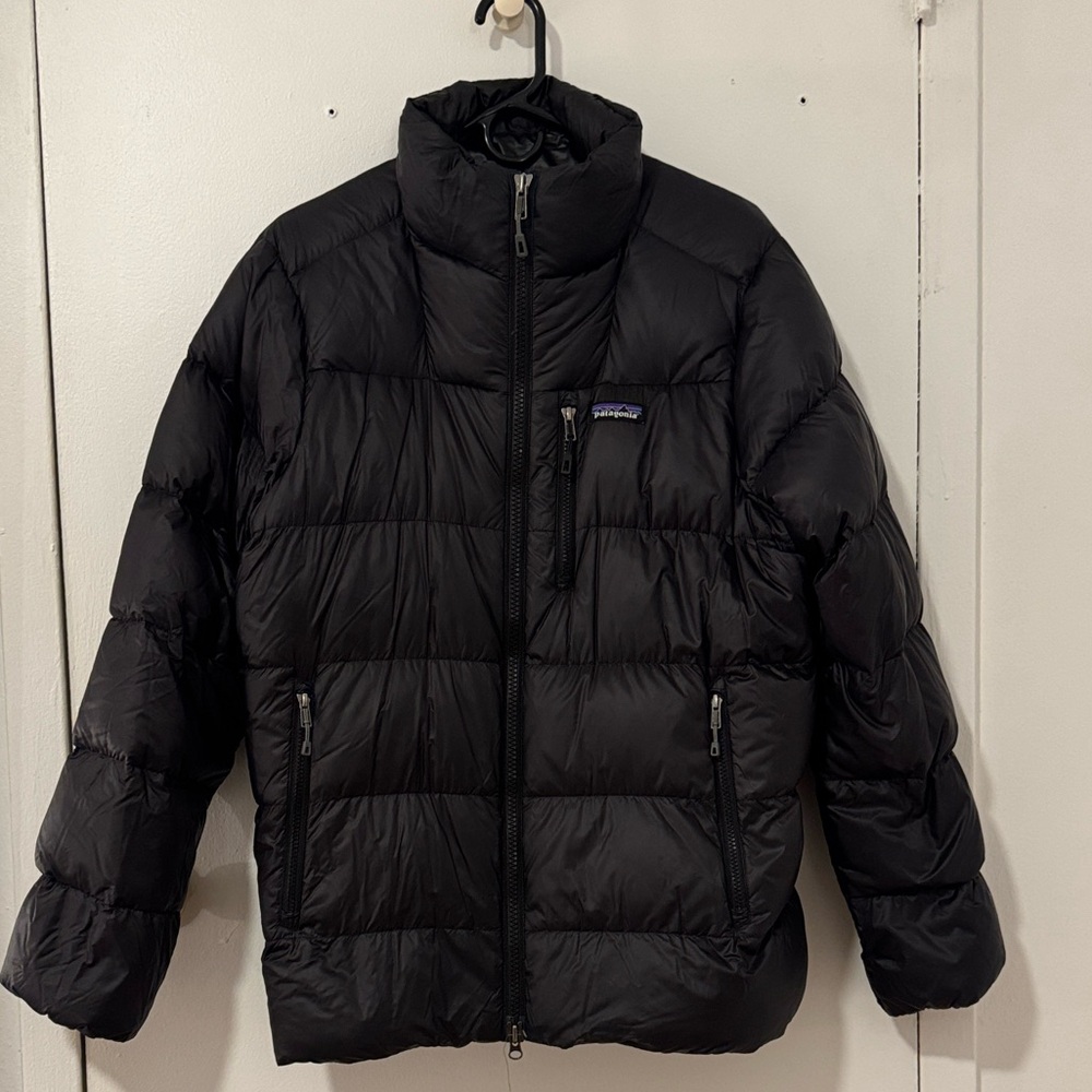 Patagonia Black Puffer Jacket Fitz Roy